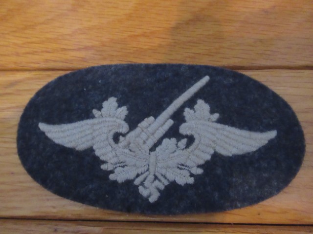 LW  flak artillery arm badge