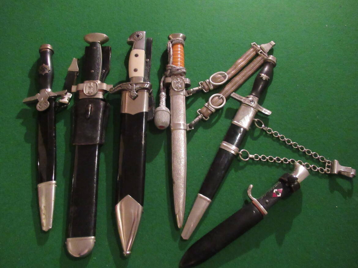 Other-Daggers.jpg