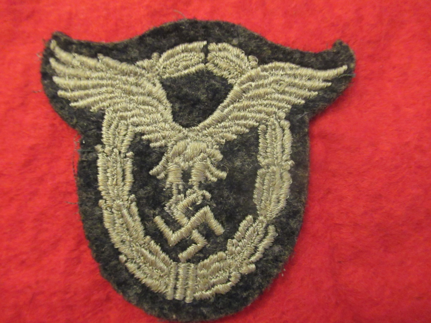 LW pilot badge in cloth
