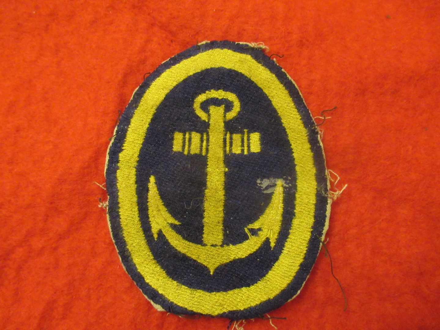 KM officer sport short insignia
