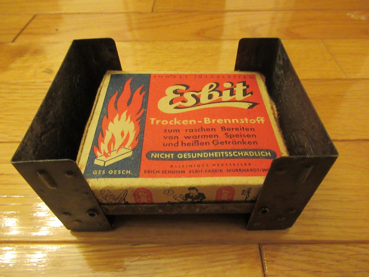 Esbit individual stove with fuel