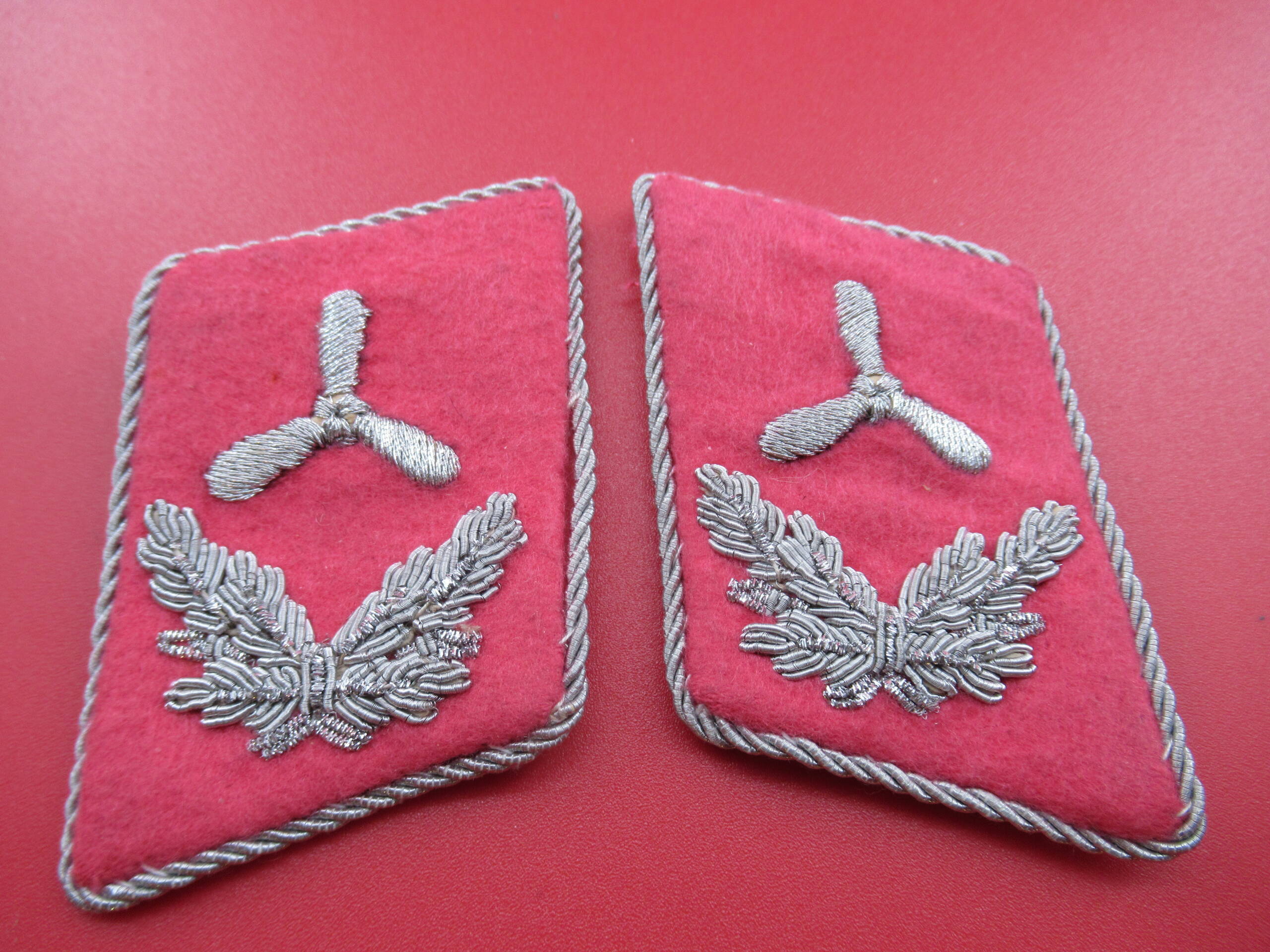 LW Flieger Ober-ingenieur matching pair of shoulder boards