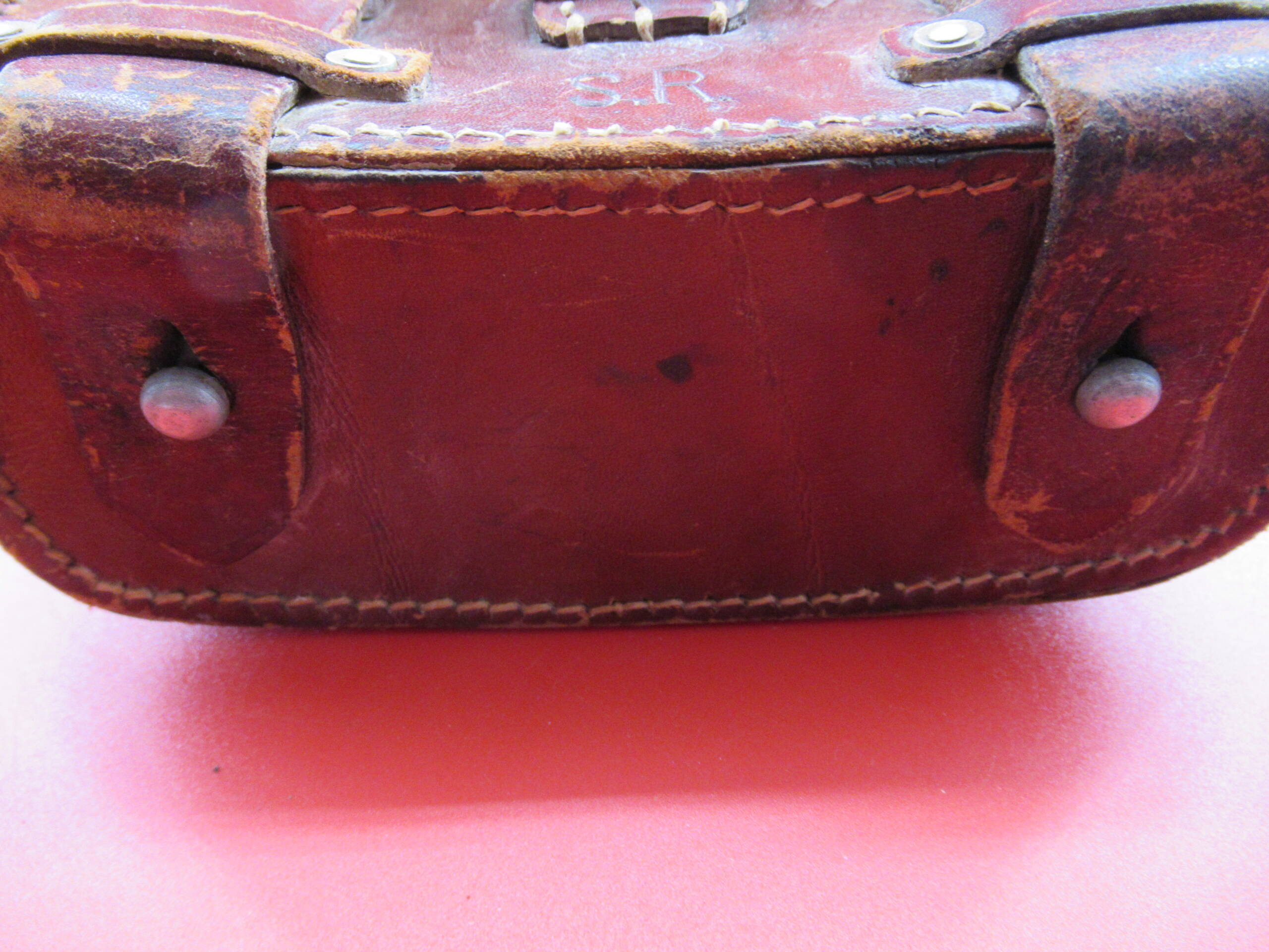SA large medical pouch - Image 10